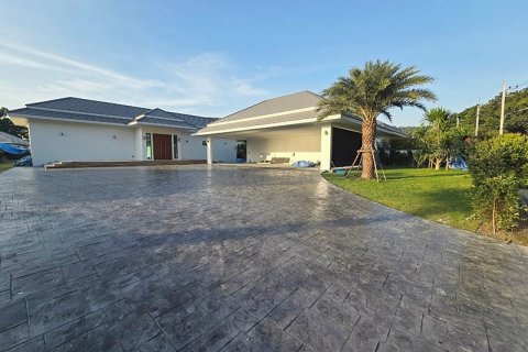 Casa de 3 dormitorios en Hua Hin, Tailandia № 125115 - foto 2