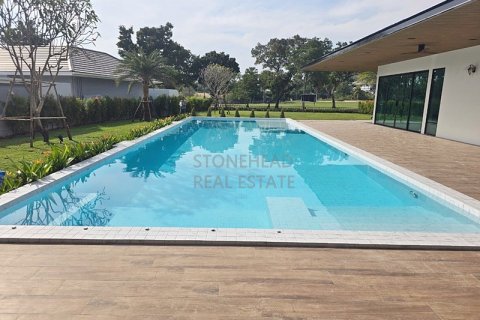 Casa de 3 dormitorios en Hua Hin, Tailandia № 125115 - foto 3