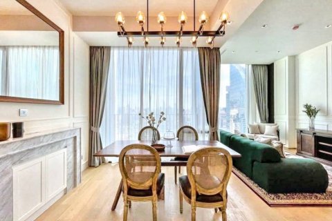 Condo in Bangkok, Thailand, 2 bedrooms № 119474 - photo 9