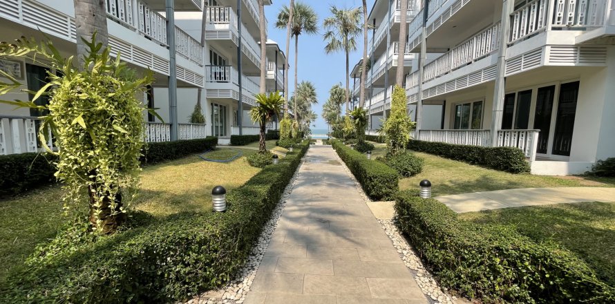 Condominio de 2 dormitorios en Hua Hin, Tailandia № 125280