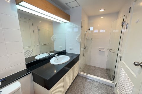 Condominio de 2 dormitorios en Hua Hin, Tailandia № 125280 - foto 13