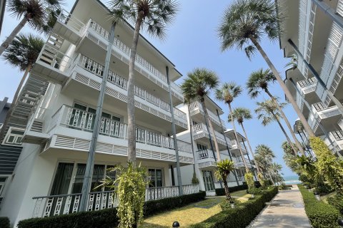 Condominio de 2 dormitorios en Hua Hin, Tailandia № 125280 - foto 2