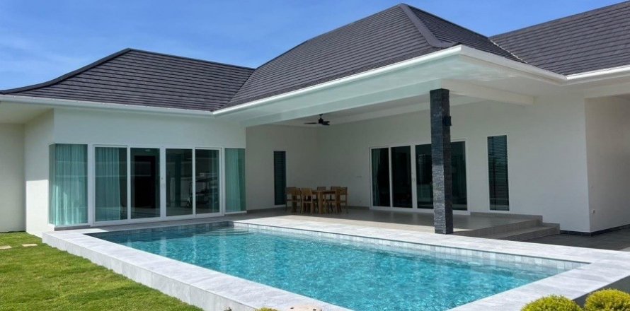 Maison à Hua Hin, Thaïlande 3 chambres № 125278