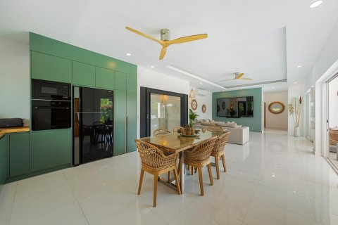 Casa de 3 dormitorios en Ko Samui, Tailandia № 100655 - foto 6