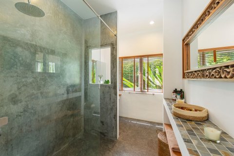 Casa de 3 dormitorios en Ko Samui, Tailandia № 100655 - foto 11