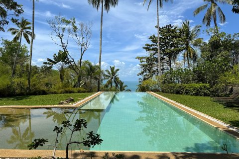Casa de 4 dormitorios en Ko Samui, Tailandia № 100654 - foto 24