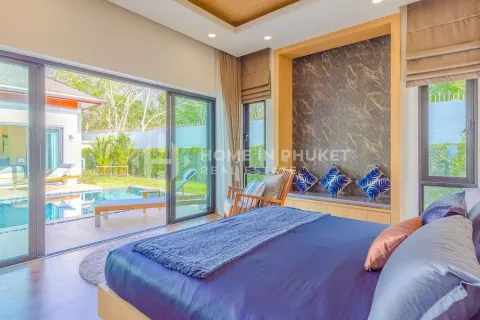 Casa de 4 dormitorios en Chalong, Tailandia № 131126 - foto 18