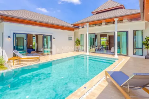 Casa de 4 dormitorios en Chalong, Tailandia № 131126 - foto 2