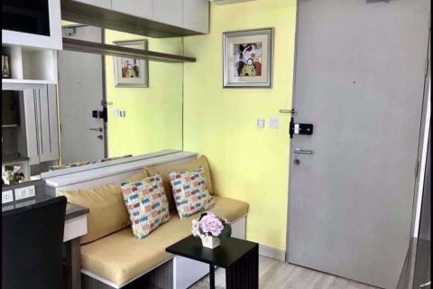 คอนโดมิเนียมในกรุงเทพฯ, ประเทศไทย, 1 ห้องนอน ใน Ideo Mobi Sukhumvit 81 № 77419