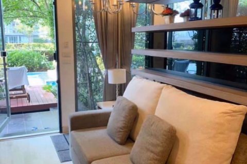 Sobre plano Ideo Mobi Sukhumvit 81 en Bangkok, Tailandia № 33838 - foto 4