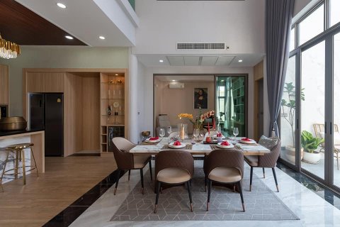 Casa de 6 dormitorios en Pattaya, Tailandia № 111027 - foto 11