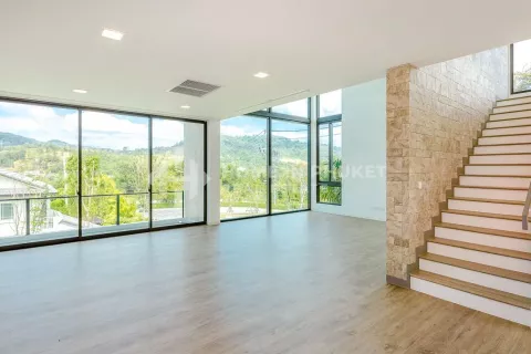 Casa de 2 dormitorios en Chalong, Tailandia № 131034 - foto 7