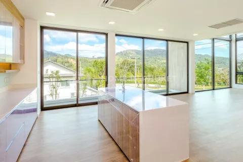 Casa de 2 dormitorios en Chalong, Tailandia № 131034 - foto 6