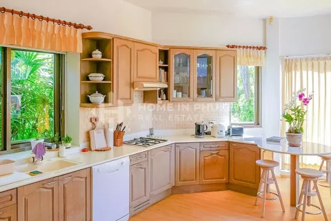 Casa de 3 dormitorios en Phuket, Tailandia № 131031 - foto 8