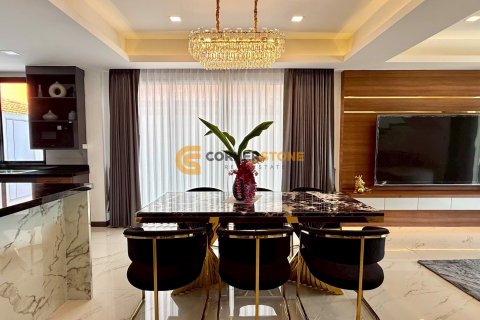 Estudio en Jomtien Beach, Pattaya, Tailandia № 125673 - foto 12