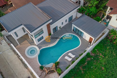 Estudio en Pattaya, Tailandia № 125670 - foto 2