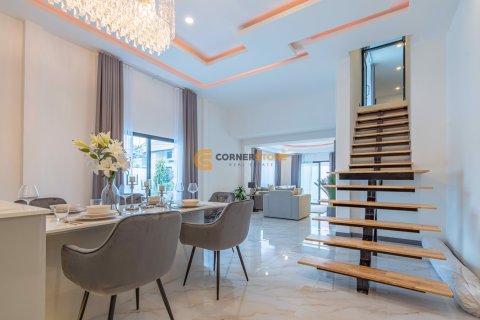 Estudio en Pattaya, Tailandia № 125670 - foto 10