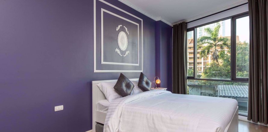 Condominio de 1 dormitorio en Khlong Toei, Bangkok, Tailandia № 76933