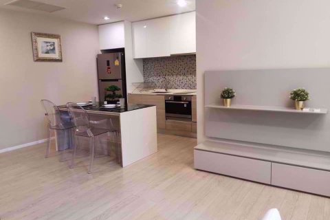 Condominio de 1 dormitorio en Watthana, Bangkok, Tailandia № 76929 - foto 4