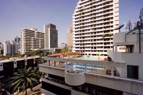 Condominio de 1 dormitorio en Watthana, Bangkok, Tailandia № 76934 - foto 15