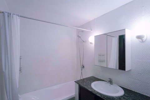 Condominio de 1 dormitorio en Watthana, Bangkok, Tailandia № 76934 - foto 13