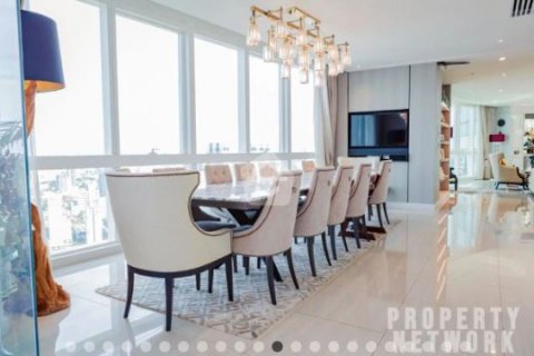 Condominio de 4 dormitorios en Khlong Toei, Bangkok, Tailandia № 123675 - foto 9