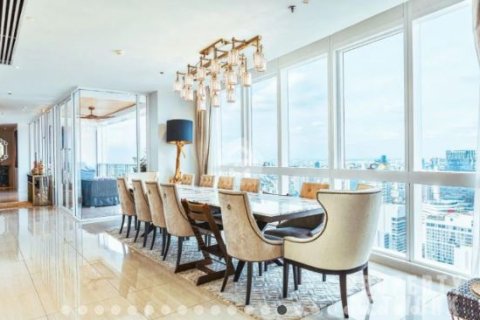 Condominio de 4 dormitorios en Khlong Toei, Bangkok, Tailandia № 123675 - foto 11