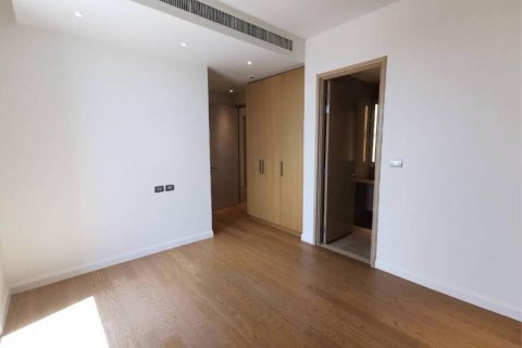 Condominio de 5 dormitorios en Khlong San, Bangkok, Tailandia № 123671 - foto 18