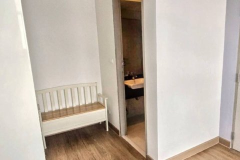 Condominio de 2 dormitorios en Bangkok, Tailandia № 116004 - foto 8