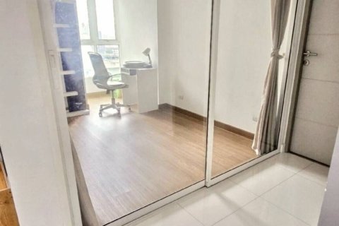 Condominio de 2 dormitorios en Bangkok, Tailandia № 116004 - foto 7