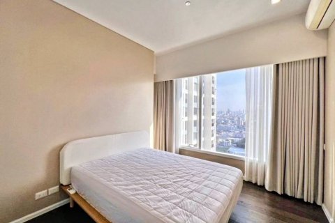 Condominio de 2 dormitorios en Chatuchak, Bangkok, Tailandia № 116007 - foto 4