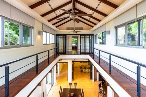 Chalet de 5 dormitorios en Phuket, Tailandia № 116008 - foto 9