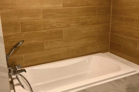 Condominio de 1 dormitorio en Bangkok, Tailandia № 142997 - foto 5