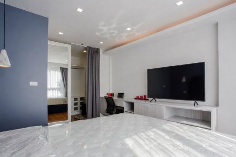 Condo in Bangkok, Thailand, 1 bedroom № 143000 - photo 11
