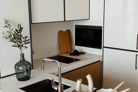 Eigentumswohnung in Bangkok, Thailand, 1 Schlafzimmer  № 142996 - Foto 5
