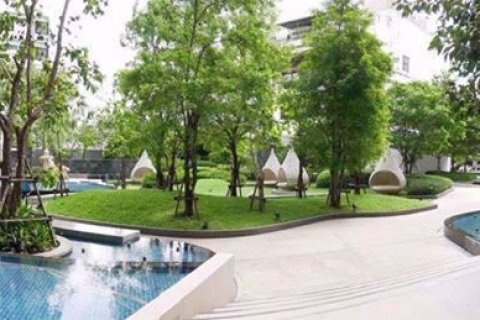Sobre plano Life Ratchadapisek en Bangkok, Tailandia № 36590 - foto 12
