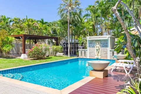 Casa de 3 dormitorios en Rawai, Tailandia № 130950 - foto 2