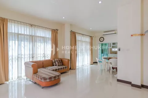 Casa de 2 dormitorios en Phuket, Tailandia № 130949 - foto 2