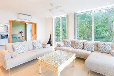 Condo in Kamala, Thailand, 3 bedrooms № 130948 - photo 4