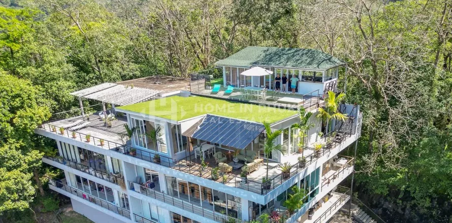 Condo in Kamala, Thailand, 3 bedrooms № 130948