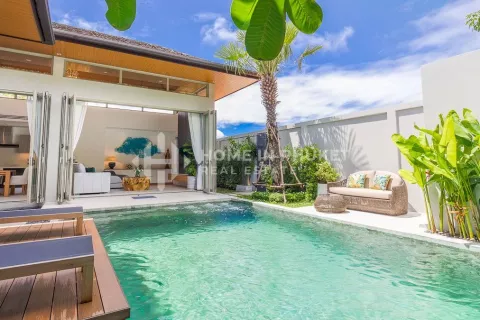Casa de 3 dormitorios en Phuket, Tailandia № 130951 - foto 2