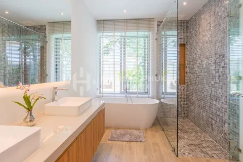 Casa de 3 dormitorios en Phuket, Tailandia № 130951 - foto 14