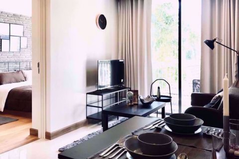 Condo à Watthana, Bangkok, Thaïlande, 1 chambre  № 77073 - photo 4