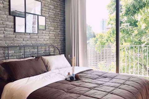Condo à Watthana, Bangkok, Thaïlande, 1 chambre  № 77073 - photo 7