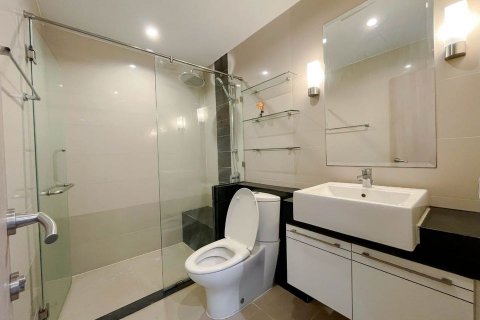 Condominio de 2 dormitorios en Bangkok, Tailandia № 143539 - foto 4