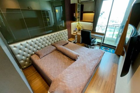 Condominio de 2 dormitorios en Bangkok, Tailandia № 143539 - foto 7