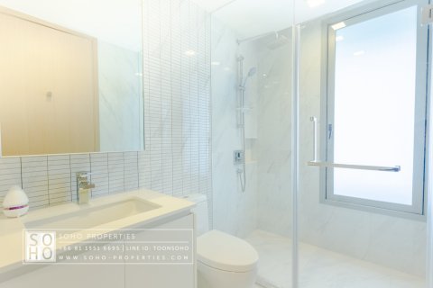 Condominio de 2 dormitorios en Bangkok, Tailandia № 143540 - foto 10