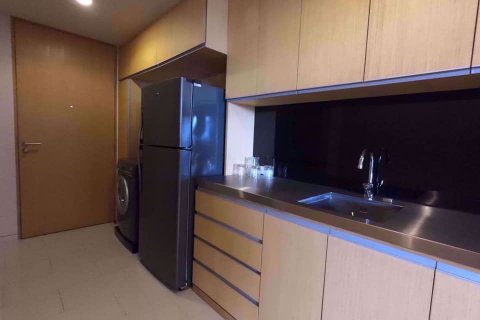 Condominio de 1 dormitorio en Watthana, Bangkok, Tailandia № 77097 - foto 8