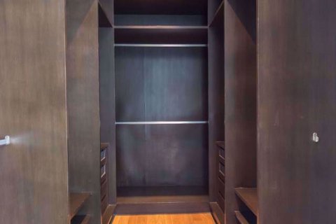 Eigentumswohnung in Yan Nawa, Bangkok, Thailand, 4 Schlafzimmer  № 77098 - Foto 24