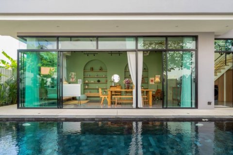 Chalet de 4 dormitorios en Phuket, Tailandia № 132492 - foto 2